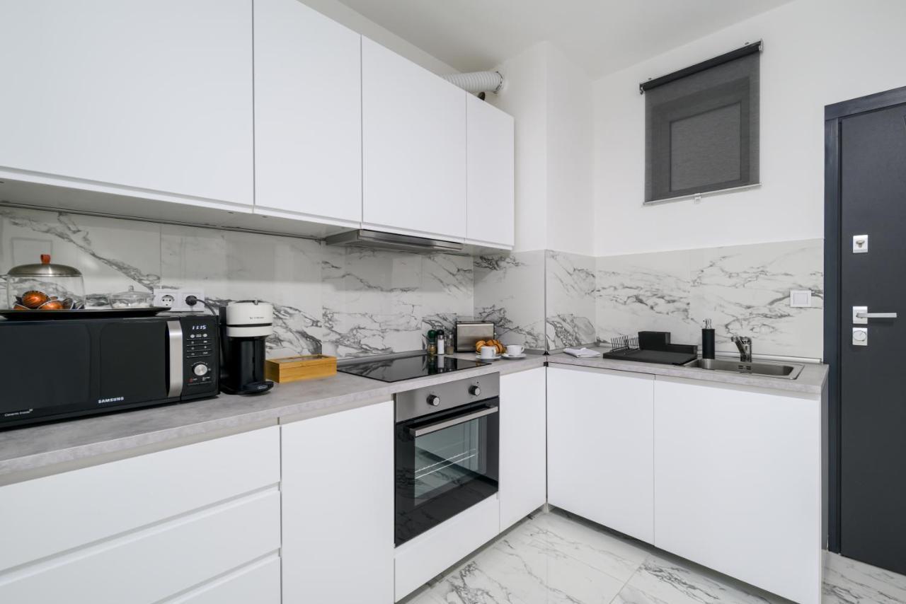 Bence Apartman บูดาเปสต์ ภายนอก รูปภาพ
